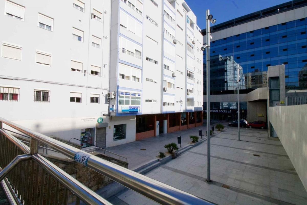 Estadio Cadiz Bagian luar foto
